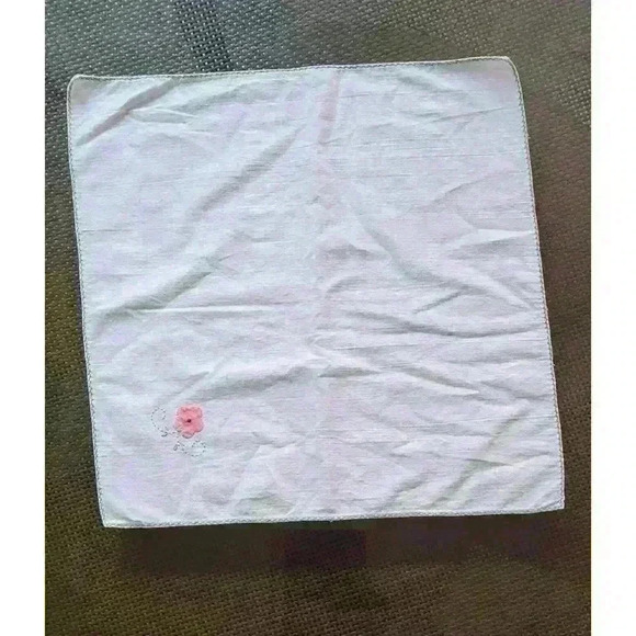 Set of 6-Pink Flower Embroiderd Napkins - Picture 4 of 4